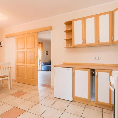 Maria In Der Naehe Des Strandes By Interhome Apartment Šilo