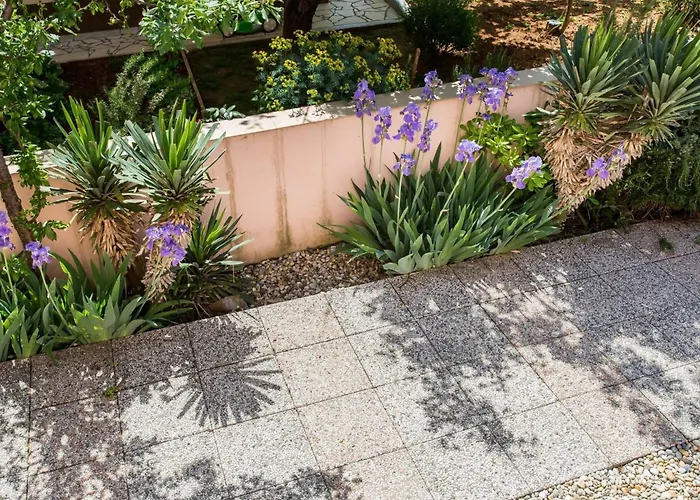 Maria In Der Naehe Des Strandes By Interhome