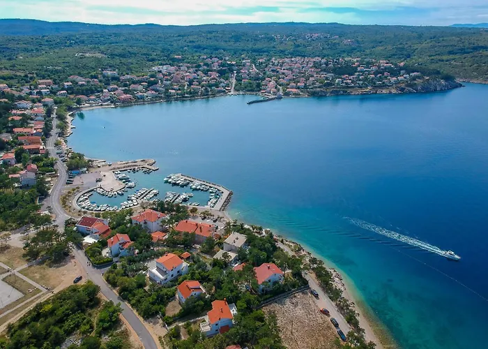 Apartment Maria In Der Naehe Des Strandes By Interhome